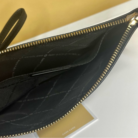 Michael Kors Women's Jet Set Travel Large Top Zip Black - New! - Picture 10 of 10